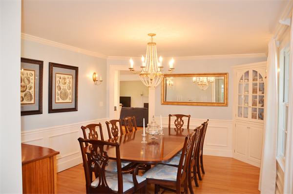 5 Longfellow Road Marblehead, MA 01945 - Photo 15 of 27 Gallery Image 15