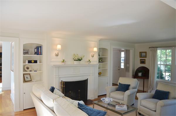 5 Longfellow Road Marblehead, MA 01945 - Photo 16 of 27 Gallery Image 16