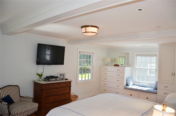 5 Longfellow Road Marblehead, MA 01945 - Photo 19 of 27 Gallery Image 19
