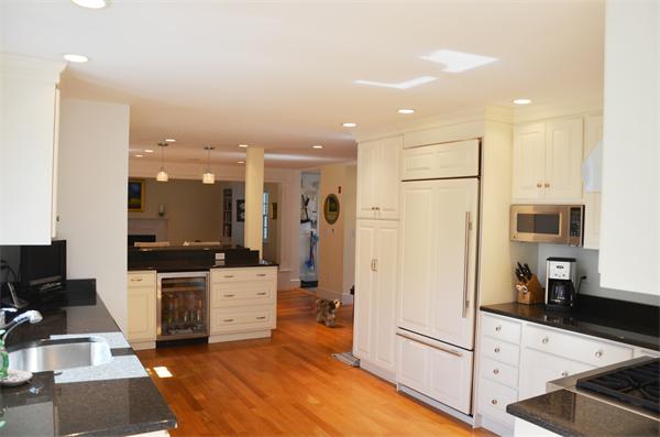 5 Longfellow Road Marblehead, MA 01945 - Photo 9 of 27 Gallery Image 9