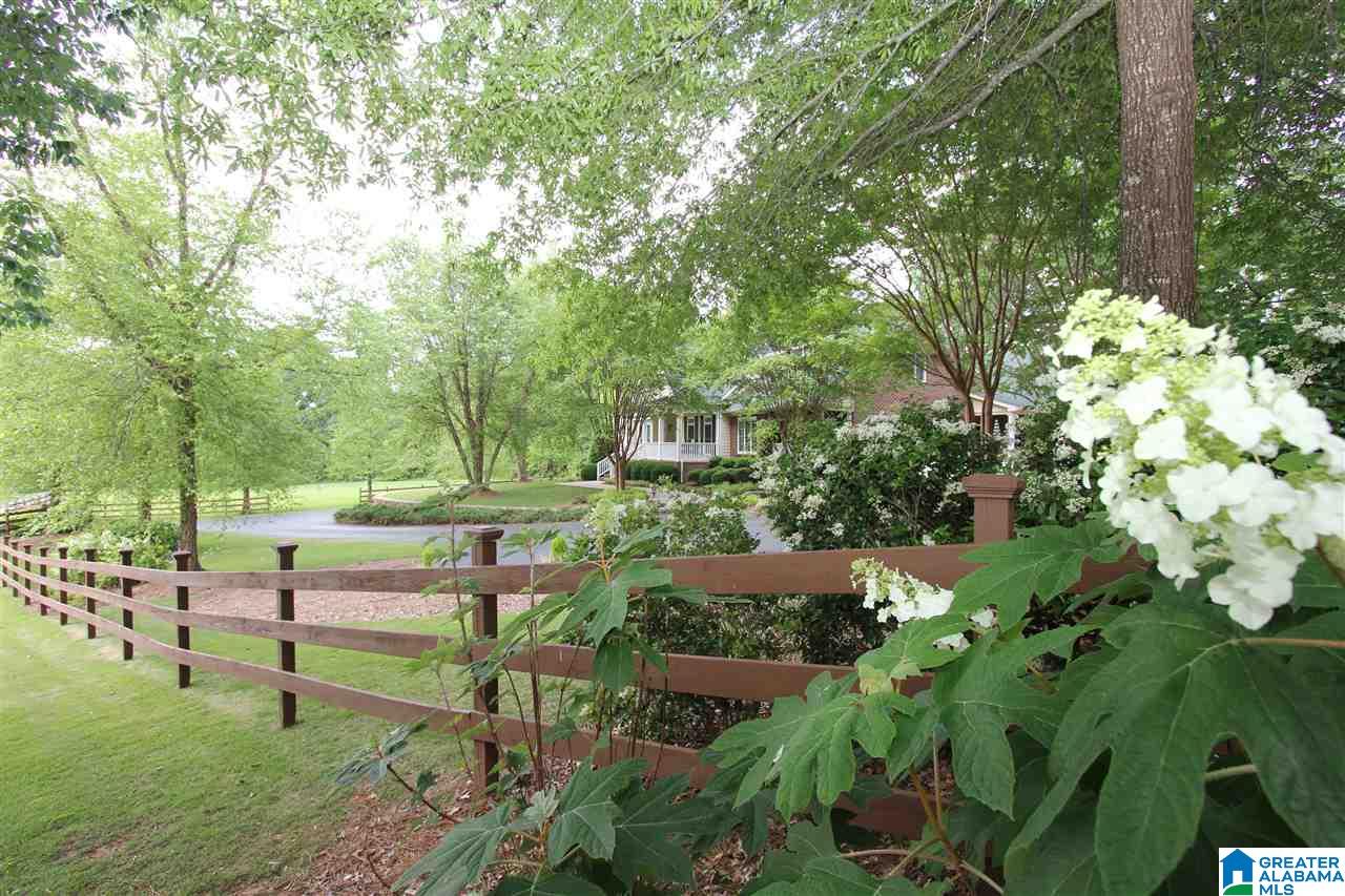 8548 Will Keith Road Trussville, AL 35173 - Photo 2 of 50
