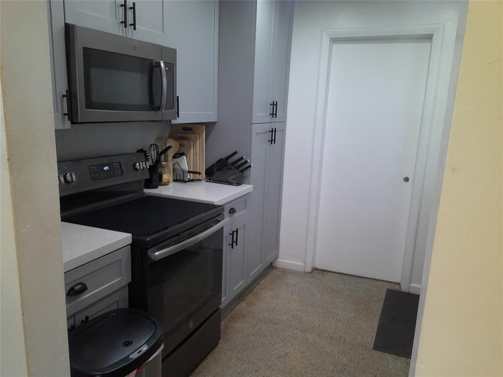 6042 Northwest 18th Street Margate, FL 33063 - Photo 4 of 14