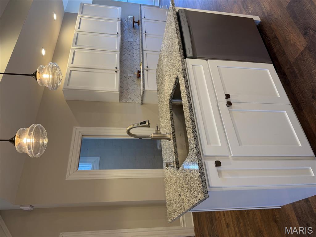 2010 Oregon Avenue St. Louis, MO 63104 - Photo 11 of 39