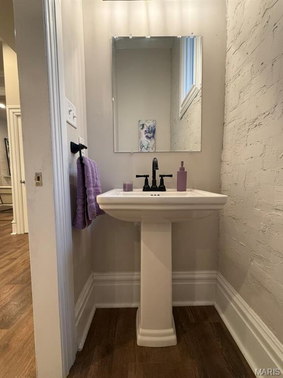 2010 Oregon Avenue St. Louis, MO 63104 - Photo 14 of 39