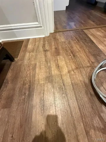 $409,900 | 2010 Oregon Avenue, St. Louis, MO 63104