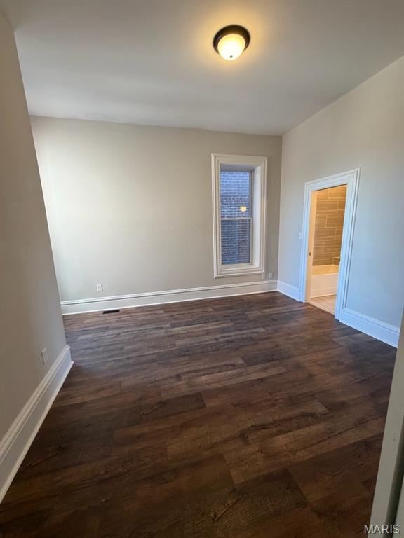 2010 Oregon Avenue St. Louis, MO 63104 - Photo 35 of 39