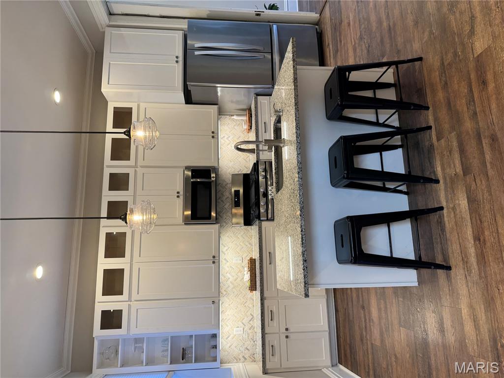 2010 Oregon Avenue St. Louis, MO 63104 - Photo 7 of 39