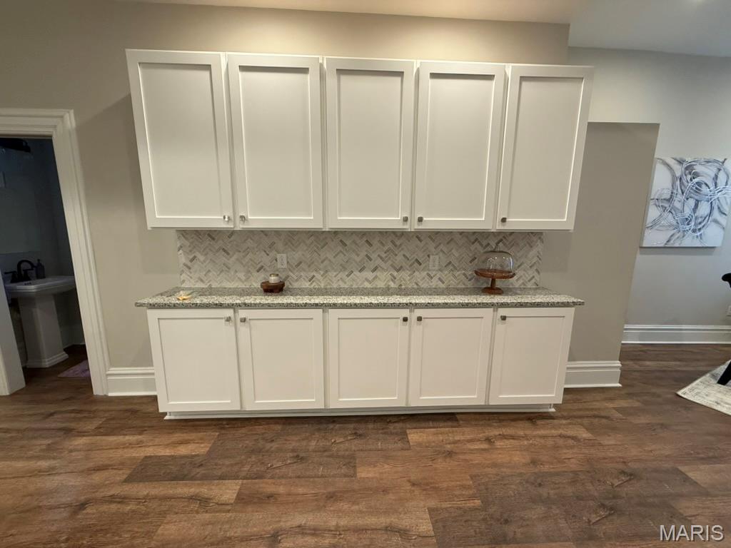 2010 Oregon Avenue St. Louis, MO 63104 - Photo 8 of 27