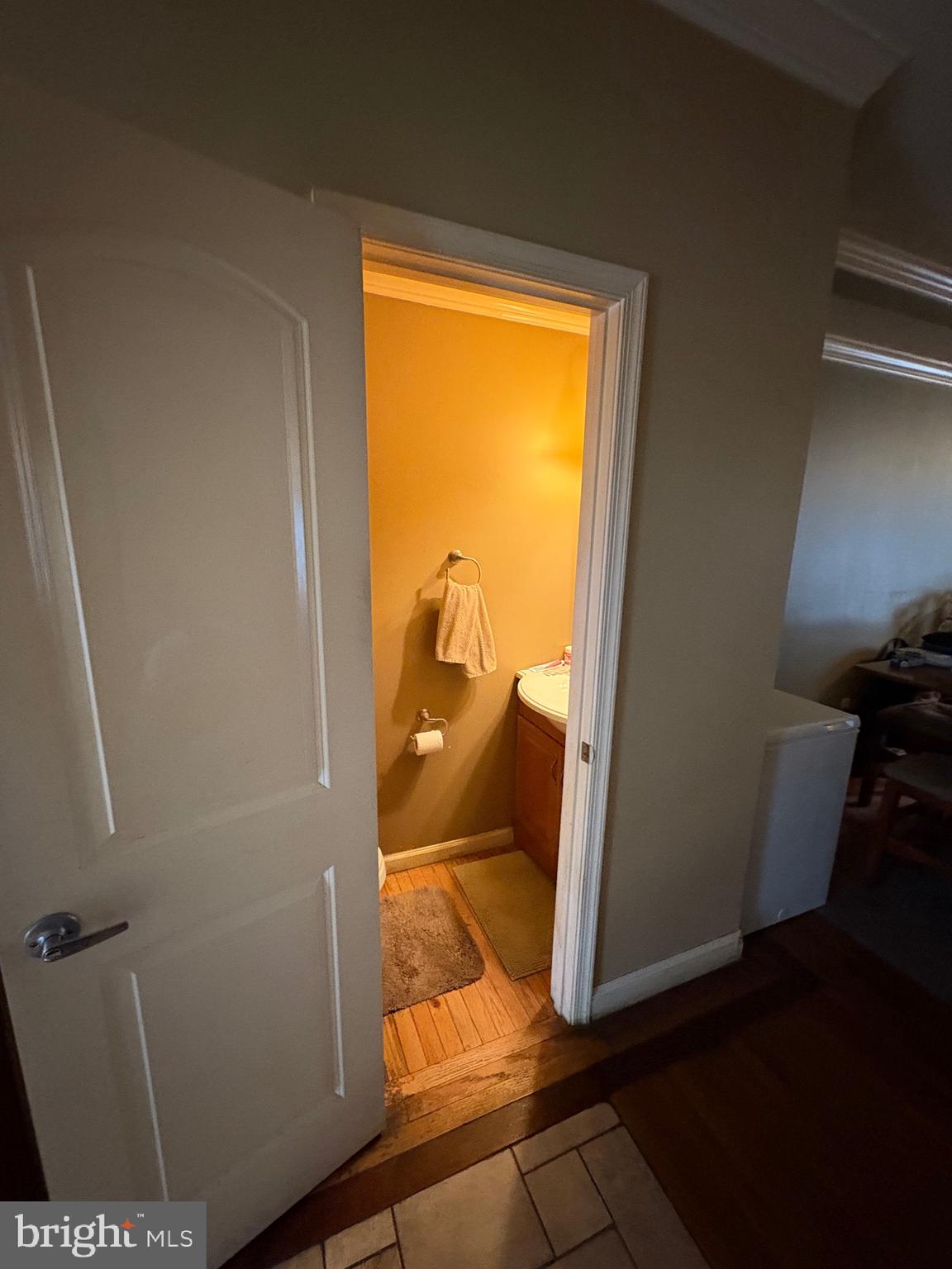 2713 Hampden Avenue Baltimore, MD 21211 - Photo 8 of 23 a view of front door