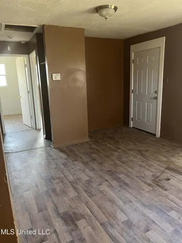 $50,000 | 165 Leon Avenue, Boyle, MS 38730