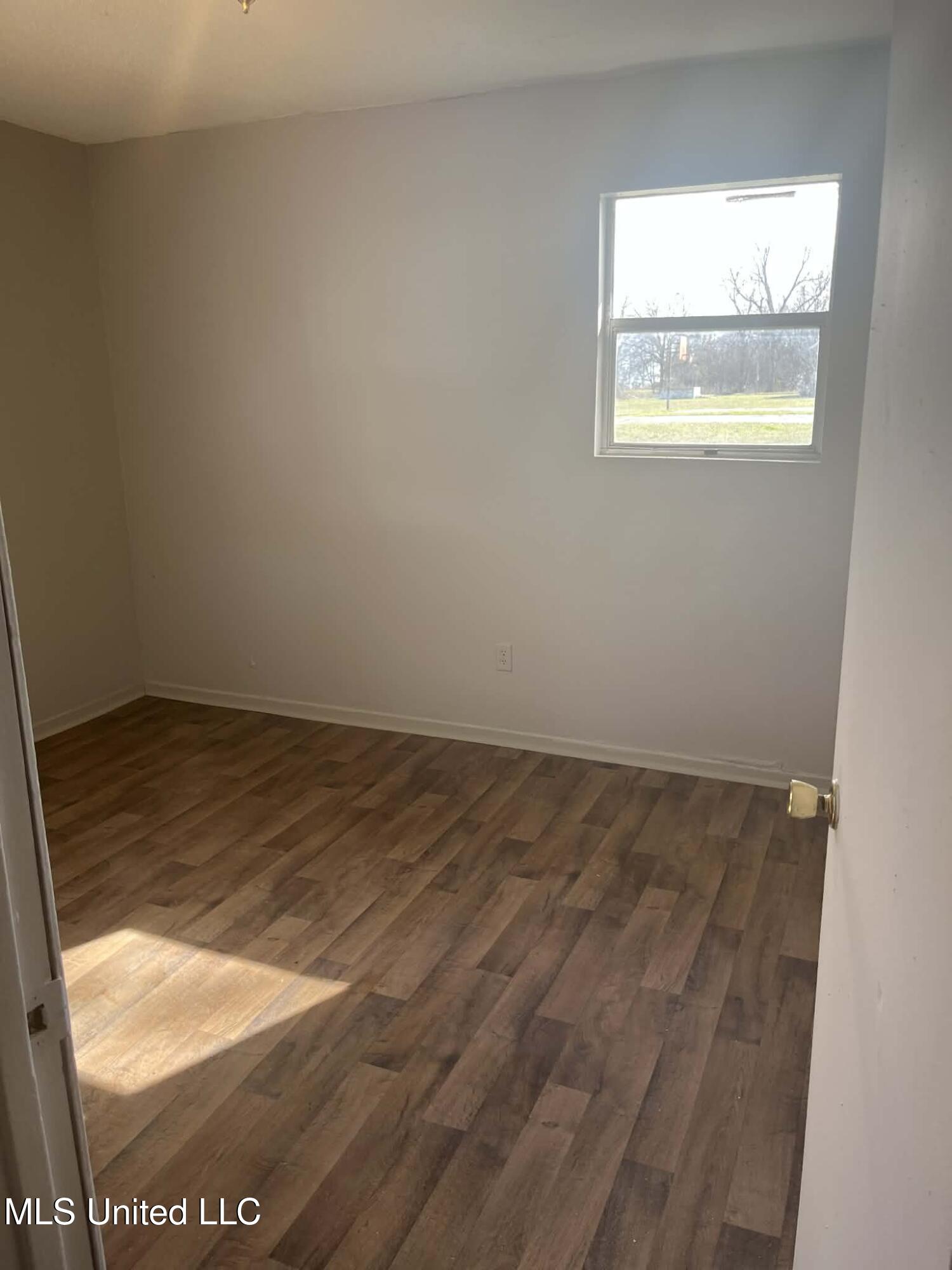 165 Leon Avenue Boyle, MS 38730 - Photo 7 of 17 02e2c031-236b-43c6-996e-4815b089a562