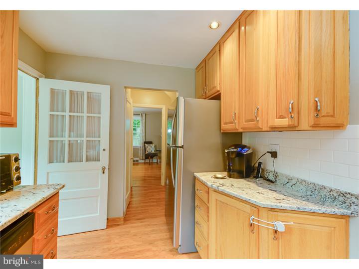 816 Hopkins Road Audubon, NJ 08106 - Photo 12 of 25 Gallery Image 12