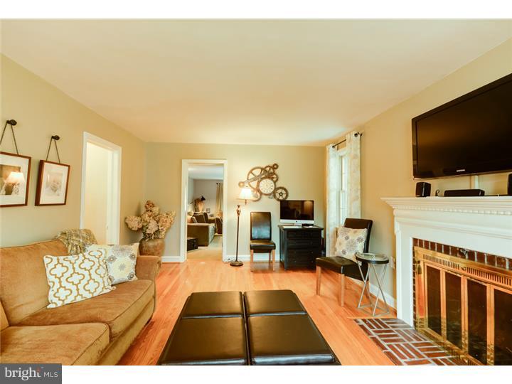 816 Hopkins Road Audubon, NJ 08106 - Photo 6 of 25 Gallery Image 6