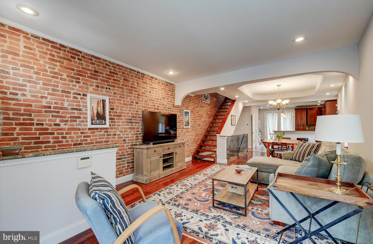 1500 Belt Street Baltimore, MD 21230 - Photo 5 of 39 living roomdn