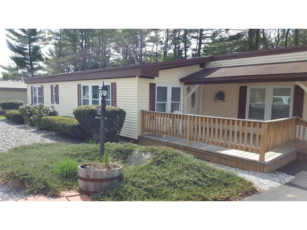 29 Roger Road Goffstown, NH 03045 - Photo 1 of 33