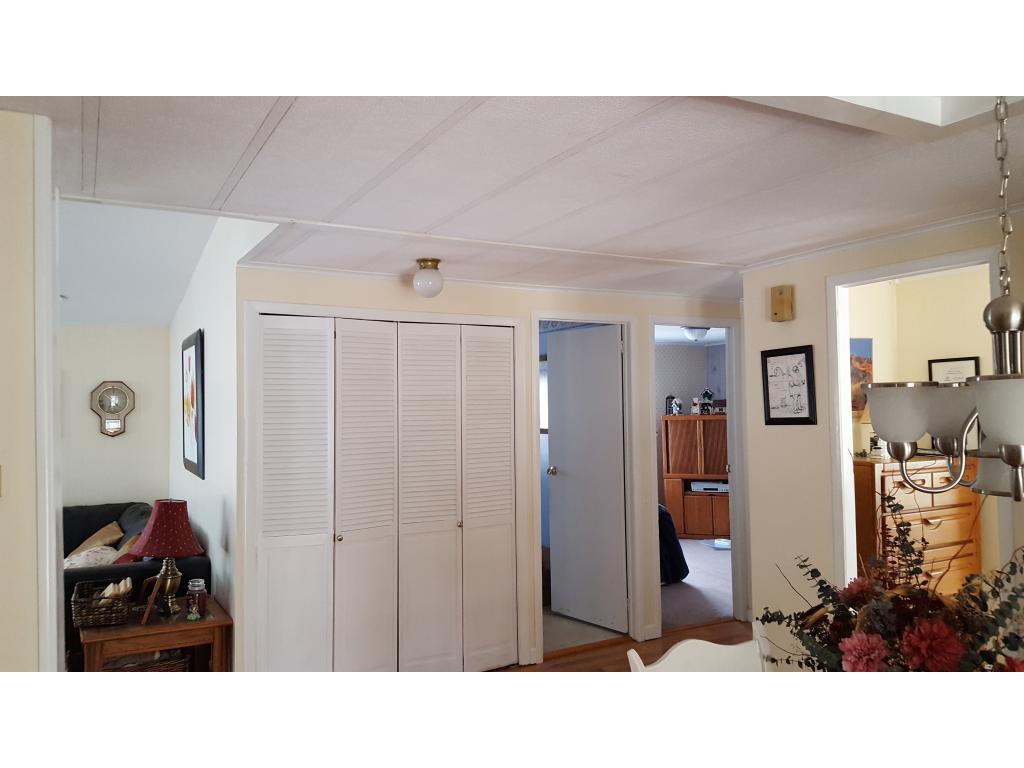 29 Roger Road Goffstown, NH 03045 - Photo 11 of 33