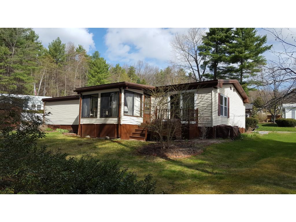 29 Roger Road Goffstown, NH 03045 - Photo 3 of 33
