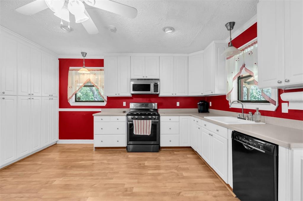 7224 Shaw Road Brooksville, FL 34602 - Photo 8 of 50 Gallery Image 8