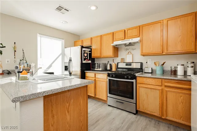 $320,000 | 2082 Pillar Pointe Street, Las Vegas, NV 89115