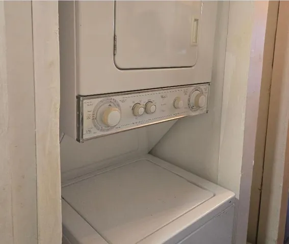 a close up view of washer and dryer