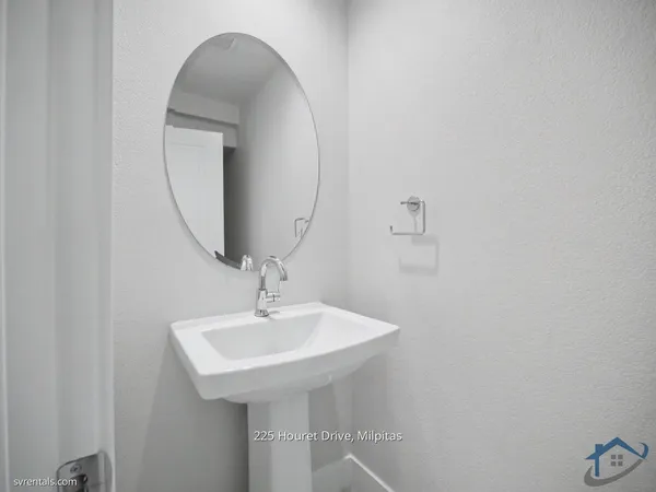 $4,700 | 225 Houret Drive, Milpitas, CA 95035