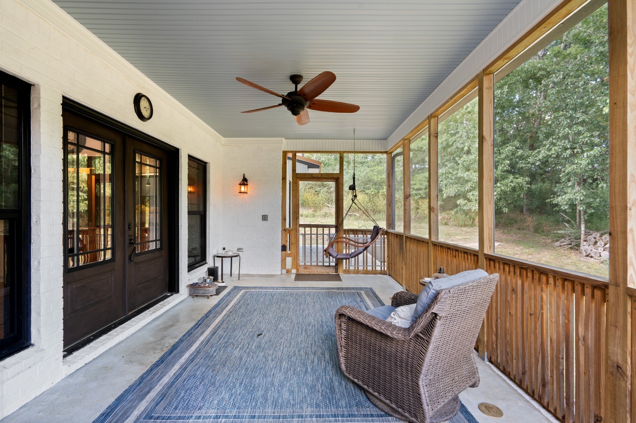 170 Rodeo Drive Columbia, TN 38401 - Photo 26 of 60 a living room with furniture and a large window