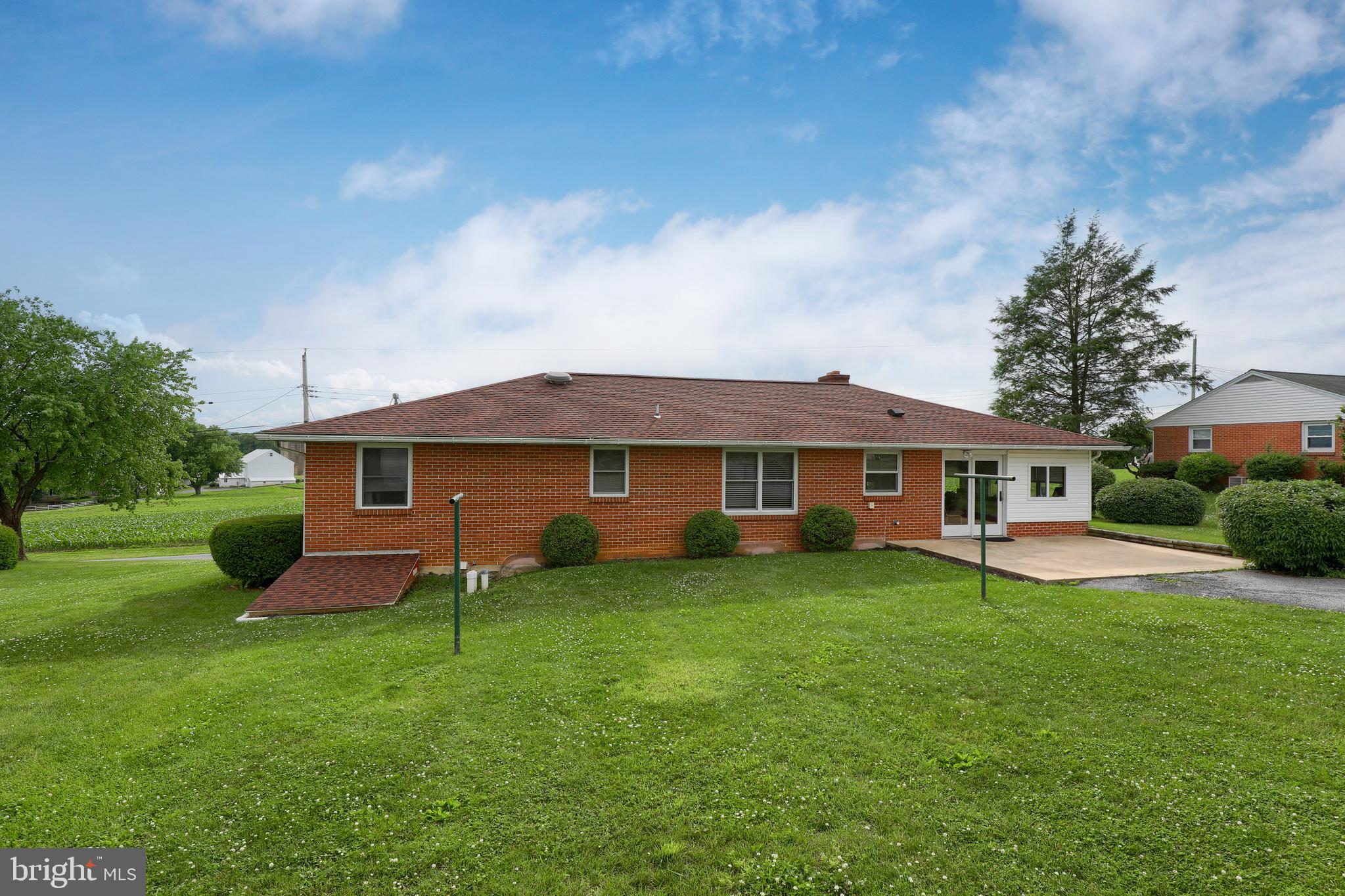 2302 Prescott Road Lebanon, PA 17042 - Photo 6 of 36 Gallery Image 6