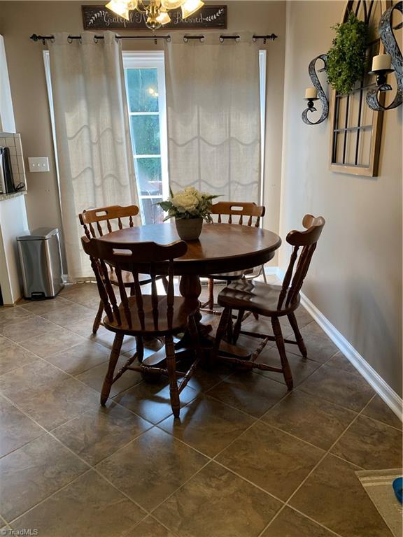 175 South Bridgewater Road Mount Airy, NC 27030 - Photo 8 of 30 Gallery Image 8