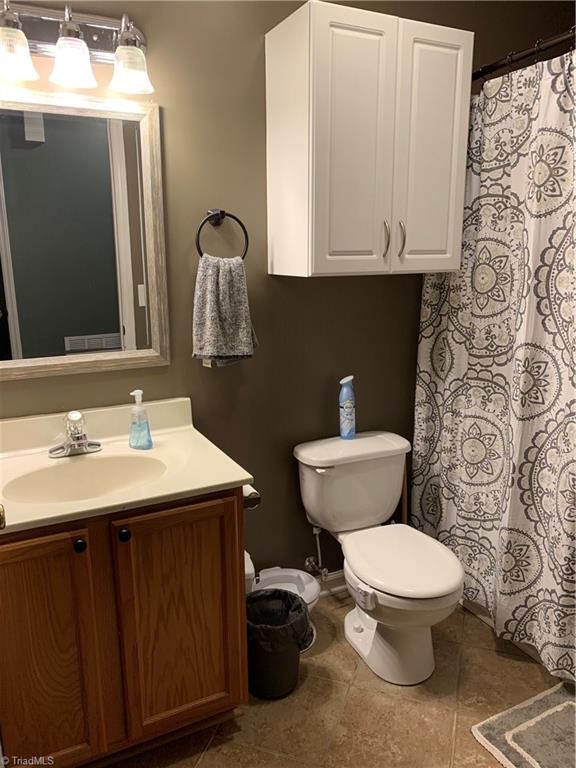 175 South Bridgewater Road Mount Airy, NC 27030 - Photo 10 of 30 Gallery Image 10