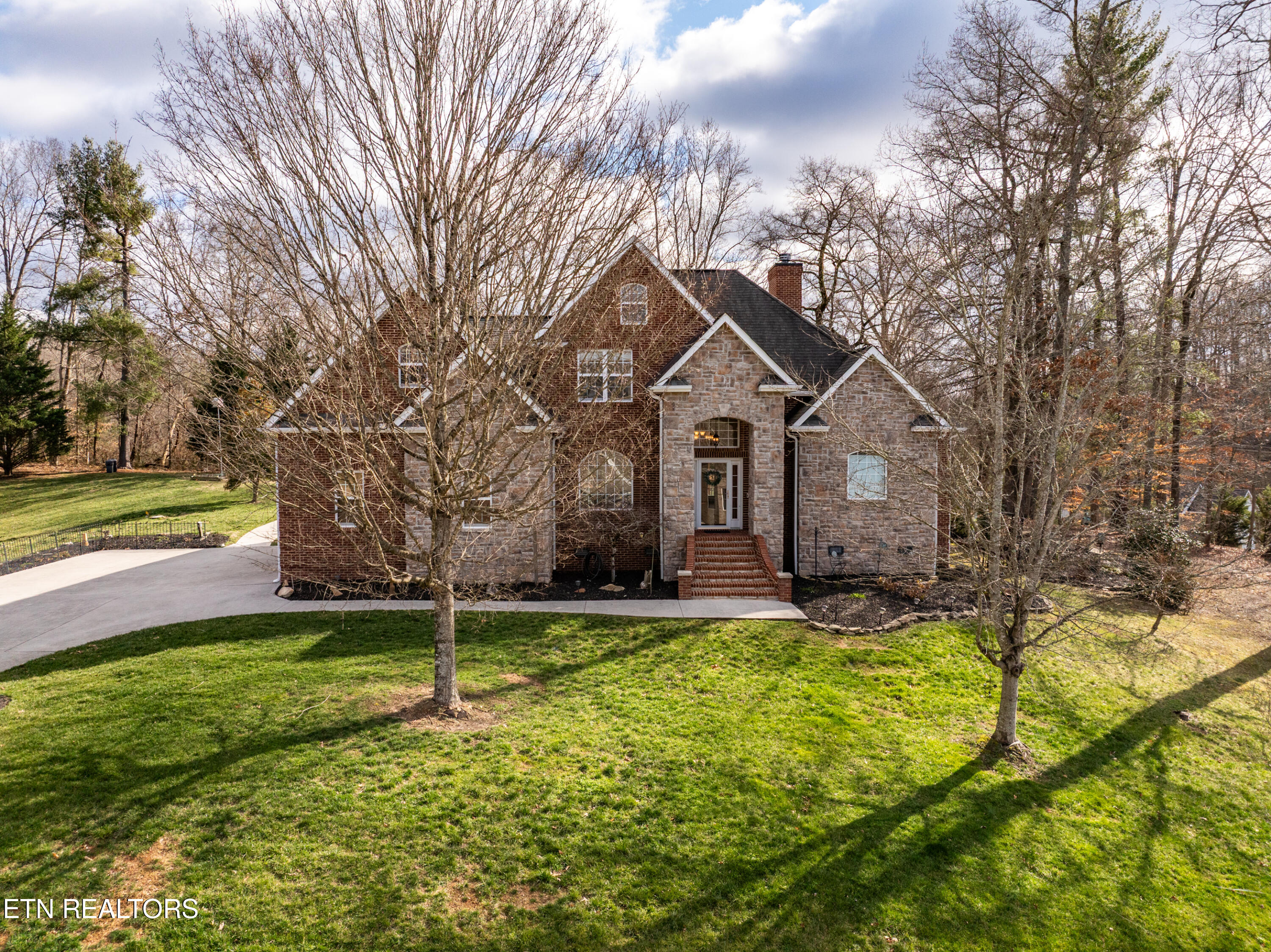 110 St James Lane Clinton, TN 37716 - Photo 1 of 60 110 Saint James Lane