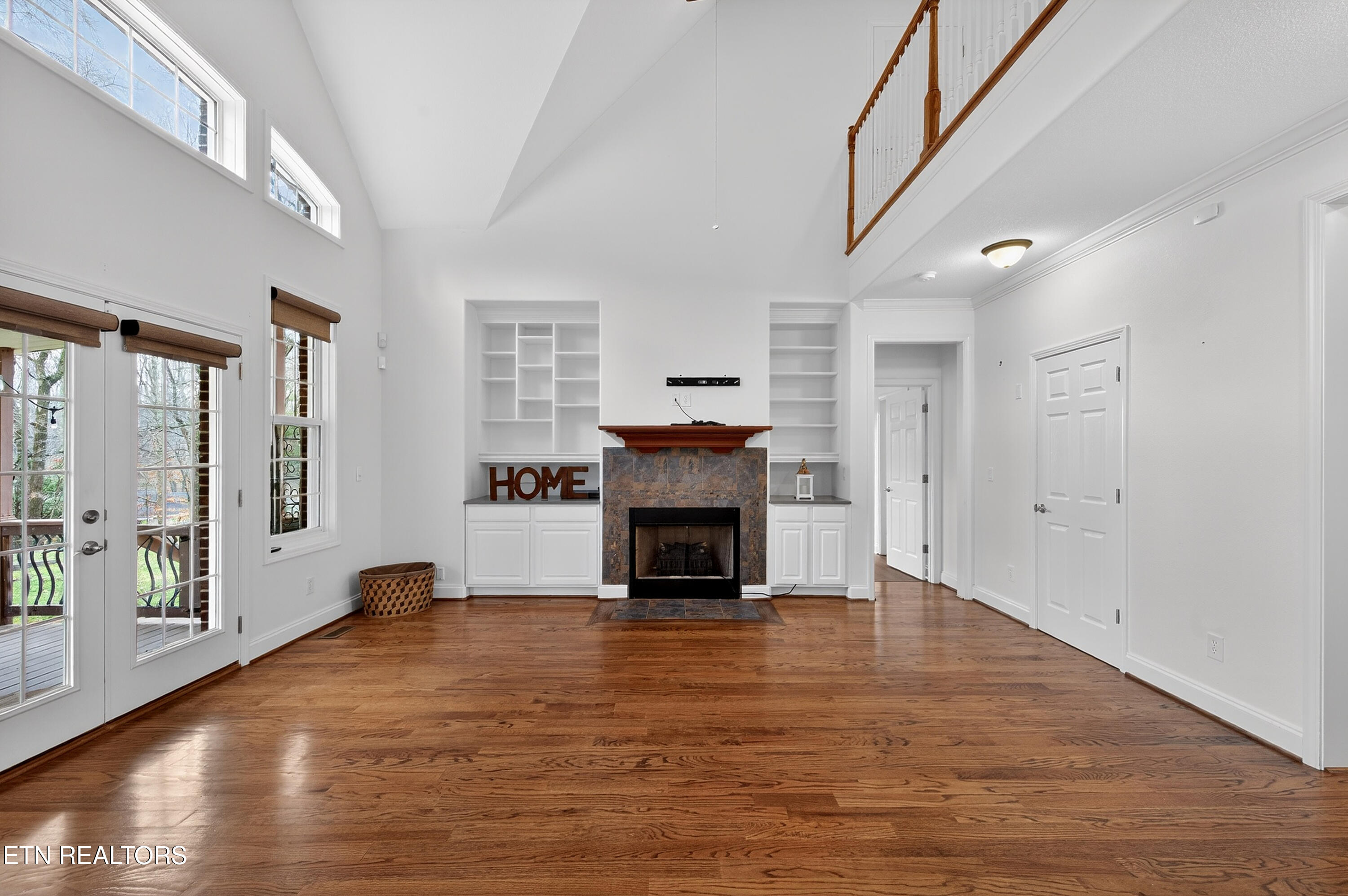 110 St James Lane Clinton, TN 37716 - Photo 12 of 60 Electric fireplace/built-in shelves