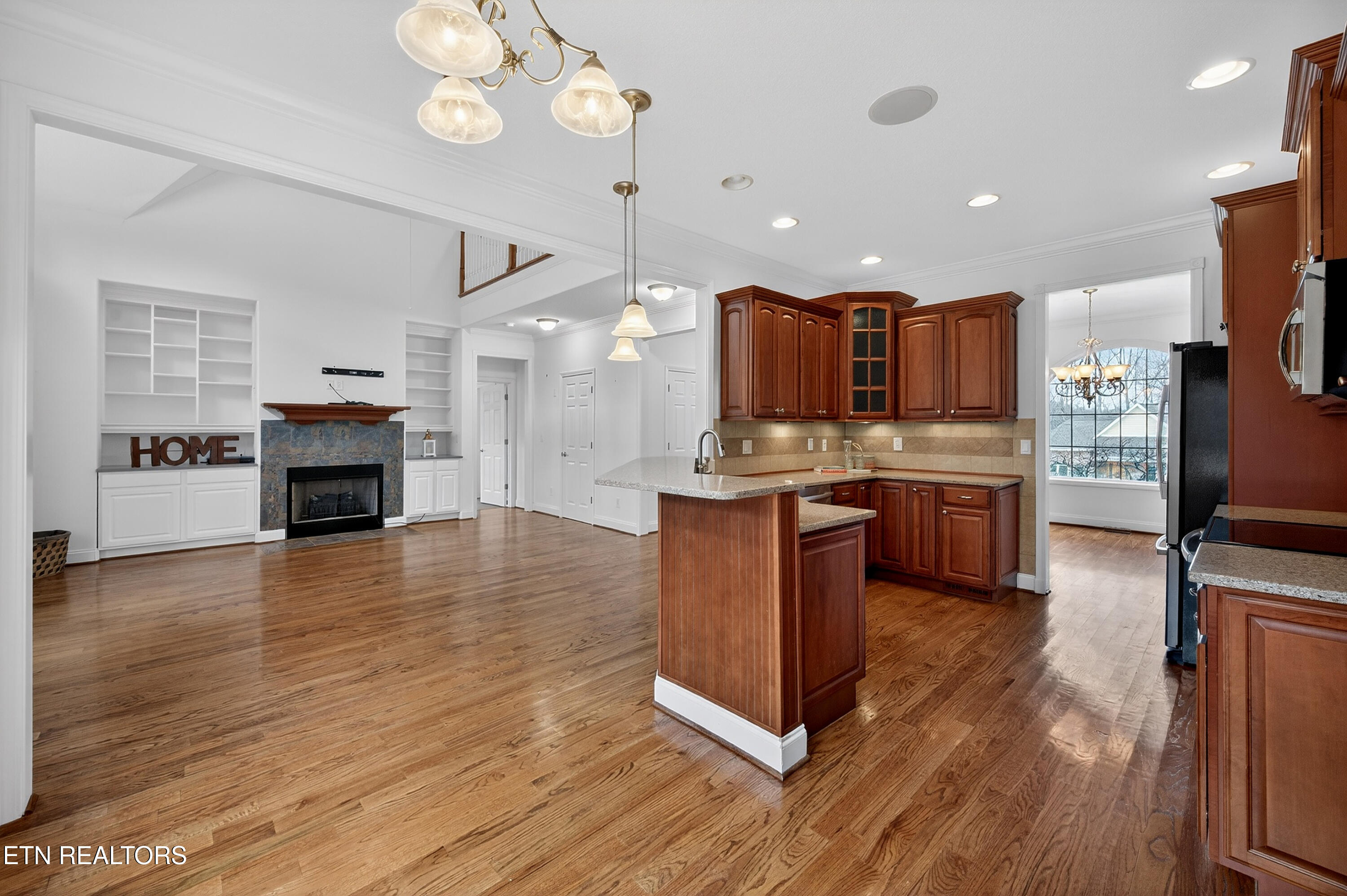 110 St James Lane Clinton, TN 37716 - Photo 16 of 60 Kitchen