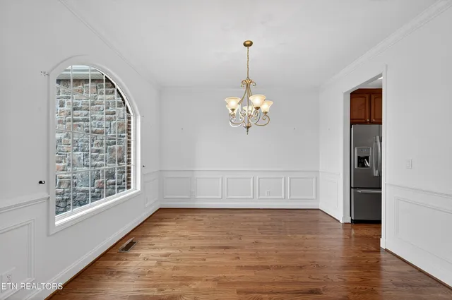 $749,900 | 110 St James Lane, Clinton, TN 37716