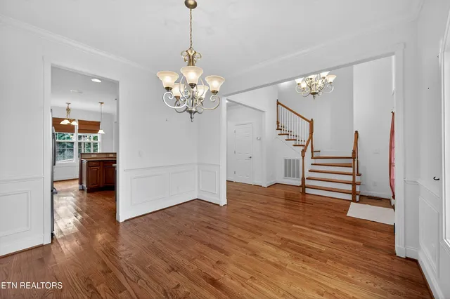 $749,900 | 110 St James Lane, Clinton, TN 37716