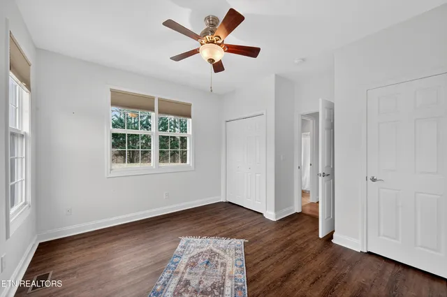 $749,900 | 110 St James Lane, Clinton, TN 37716