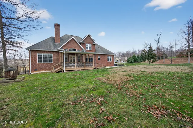 $749,900 | 110 St James Lane, Clinton, TN 37716