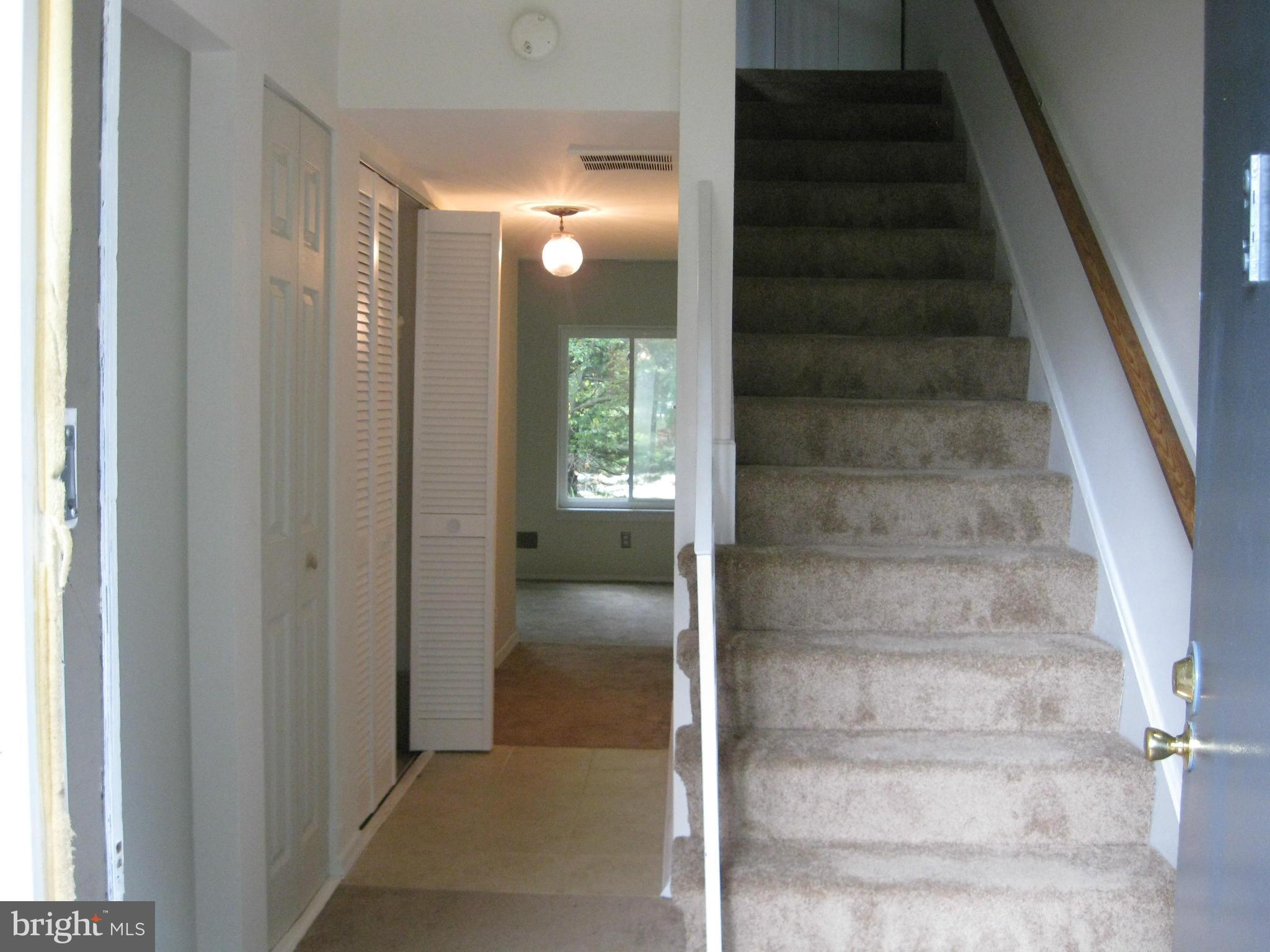 9451 Horizon Run Road, Unit 8E Gaithersburg, MD 20886 - Photo 3 of 30 Interior (General)