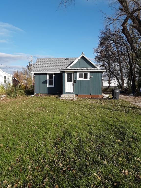 321 19th Street North Fargo, ND 58102 - Photo 2 of 17