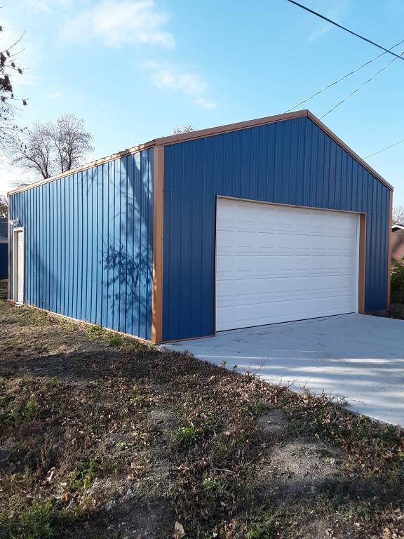 321 19th Street North Fargo, ND 58102 - Photo 5 of 17