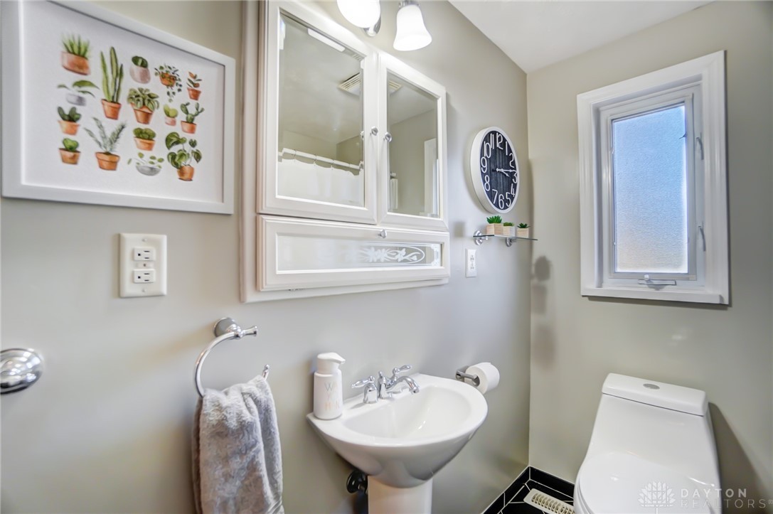 243 Banbury Road Dayton, OH 45459 - Photo 38 of 55 Gallery Image 38