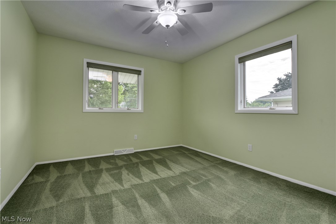 16400 Howe Road Strongsville, OH 44136 - Photo 15 of 34