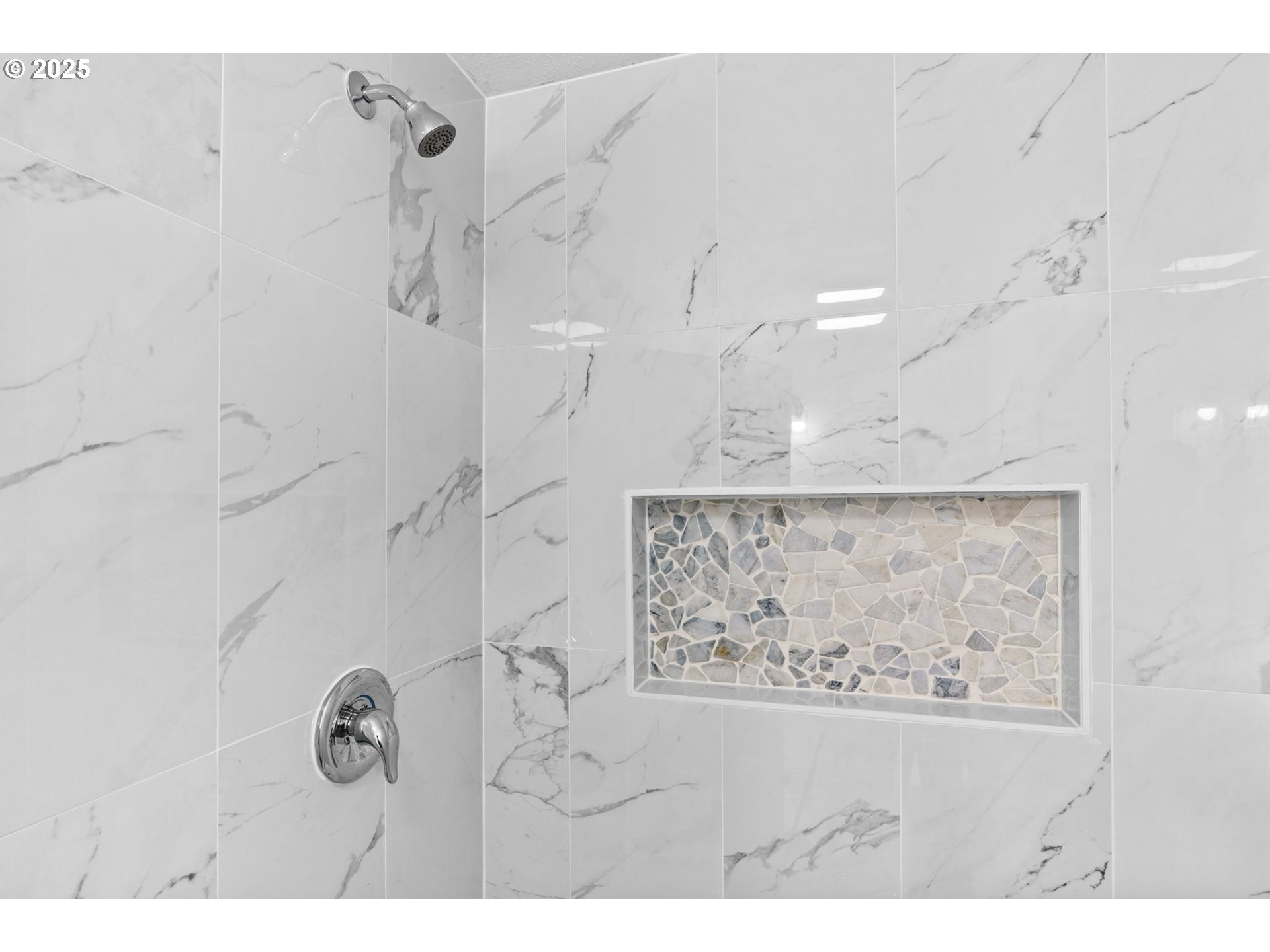 306 Broadway Street Springfield, OR 97477 - Photo 13 of 29