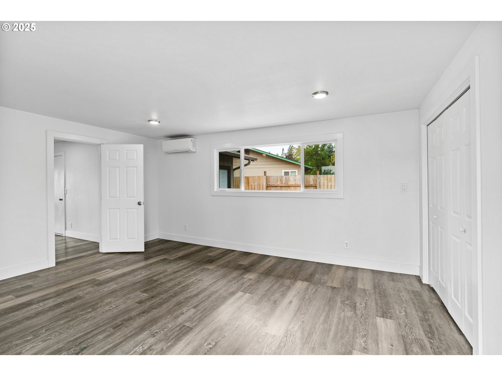 306 Broadway Street Springfield, OR 97477 - Photo 14 of 29