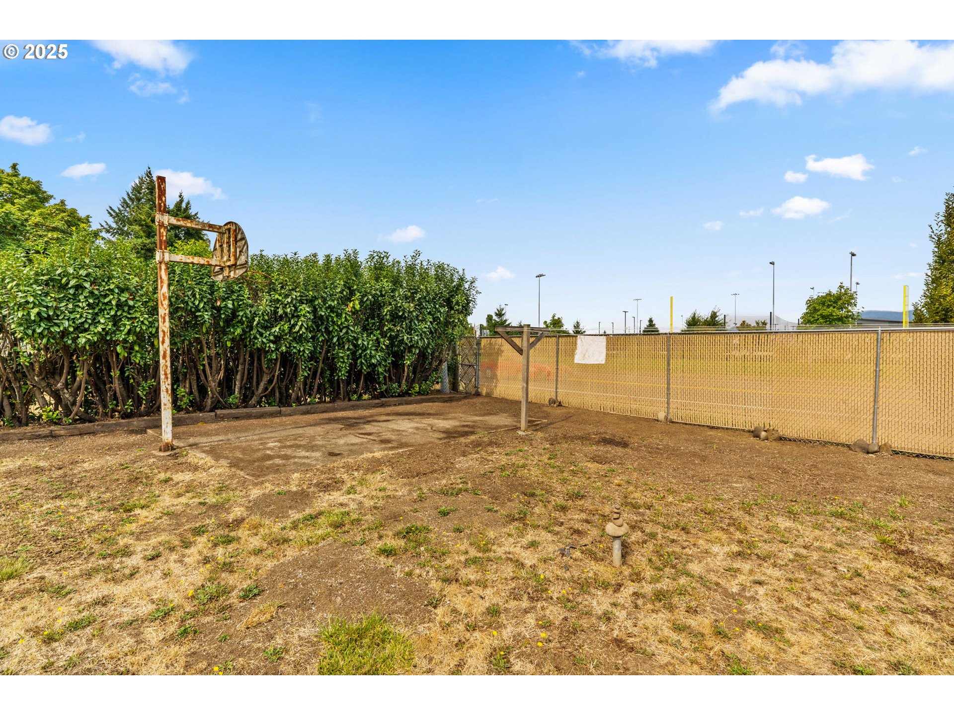 306 Broadway Street Springfield, OR 97477 - Photo 25 of 29