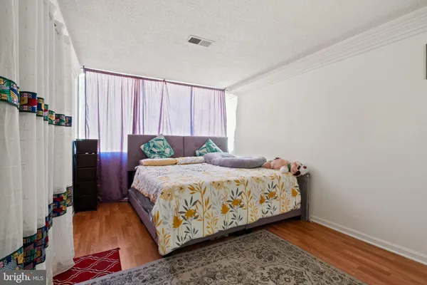 $165,000 | 1832 Metzerott Road, Unit 303, Adelphi, MD 20783