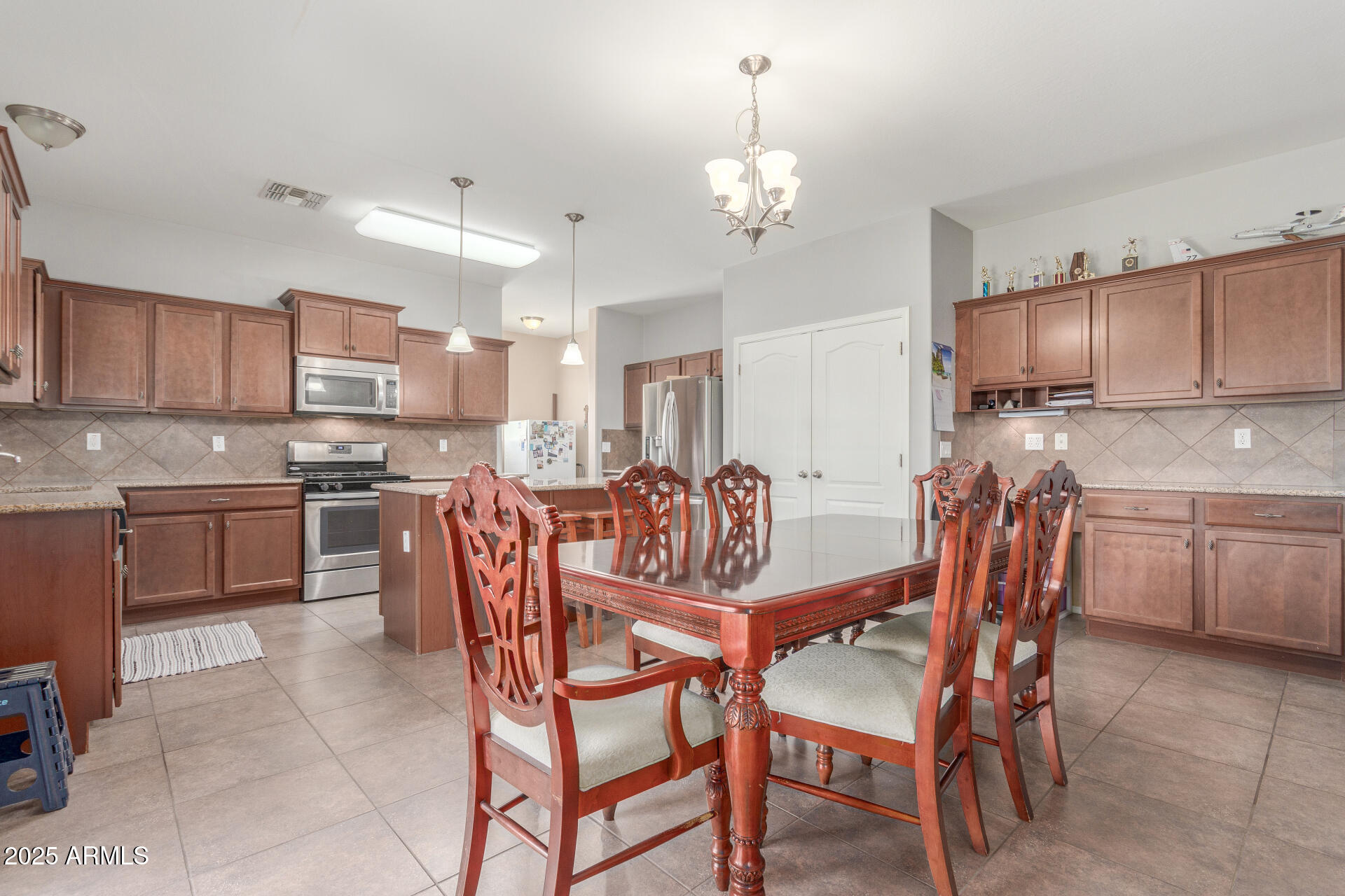 5635 West Pecan Road Laveen, AZ 85339 - Photo 7 of 36 11 Pecan