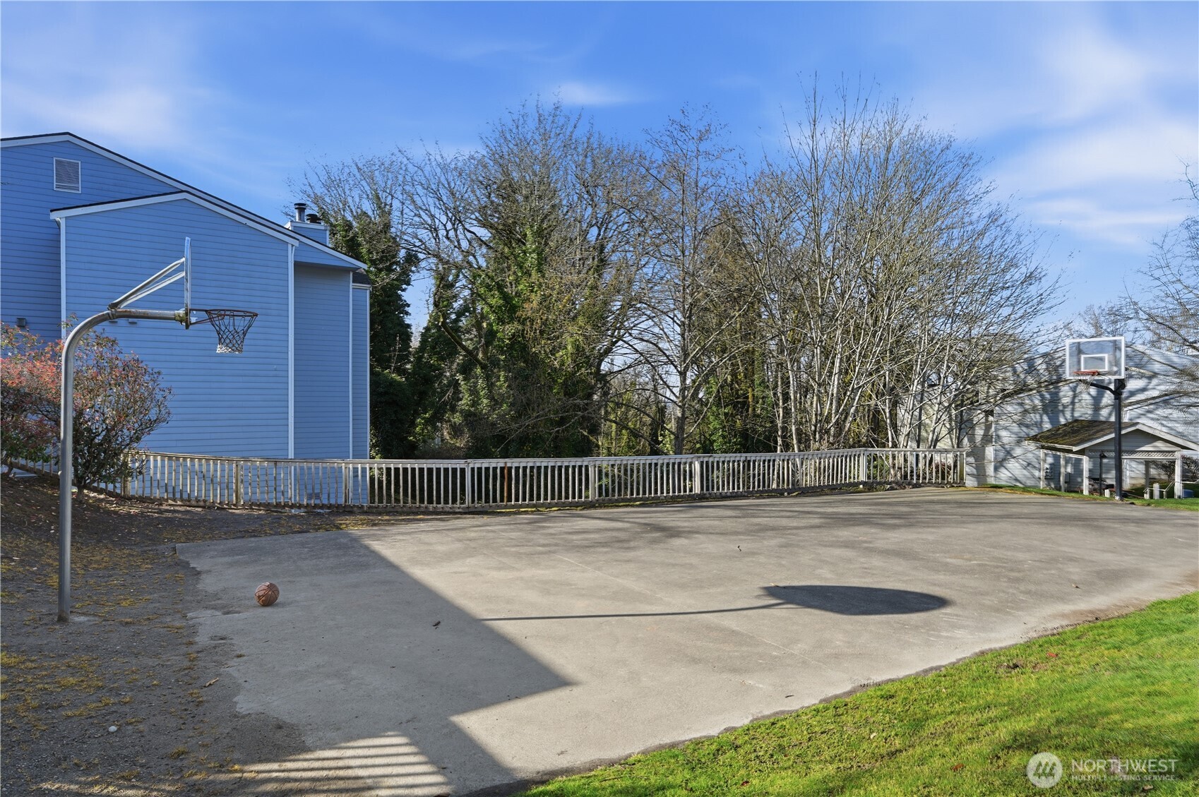 975 Aberdeen Avenue Northeast, Unit F308 Renton, WA 98056 - Photo 6 of 20 a view of outdoor space