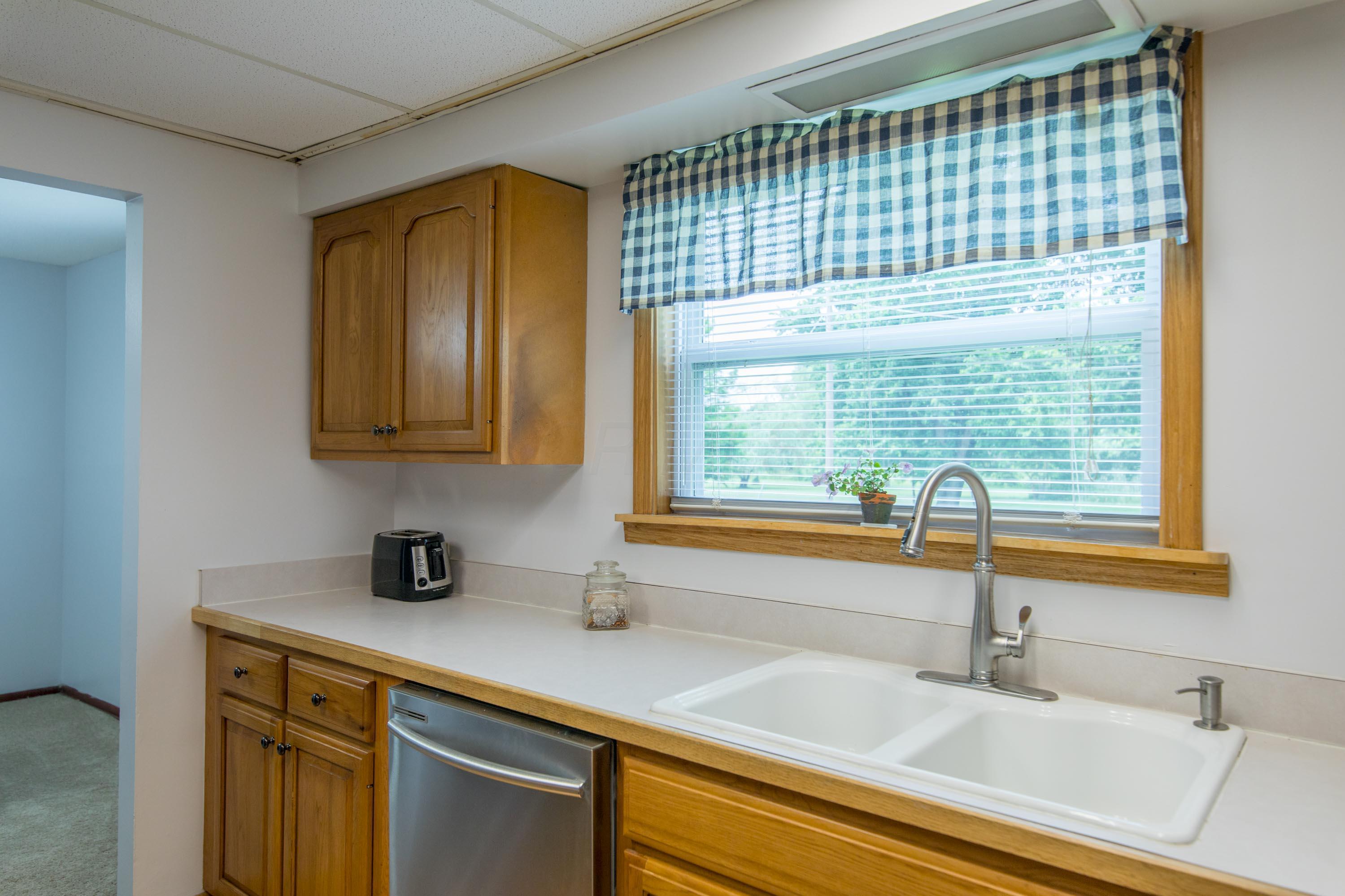 7156 Summit Road Southwest Pataskala, OH 43068 - Photo 10 of 59