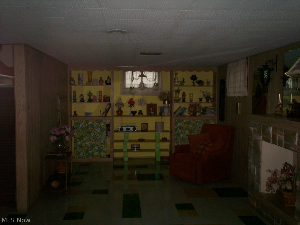 6176 Turney Road Cleveland, OH 44125 - Photo 8 of 14