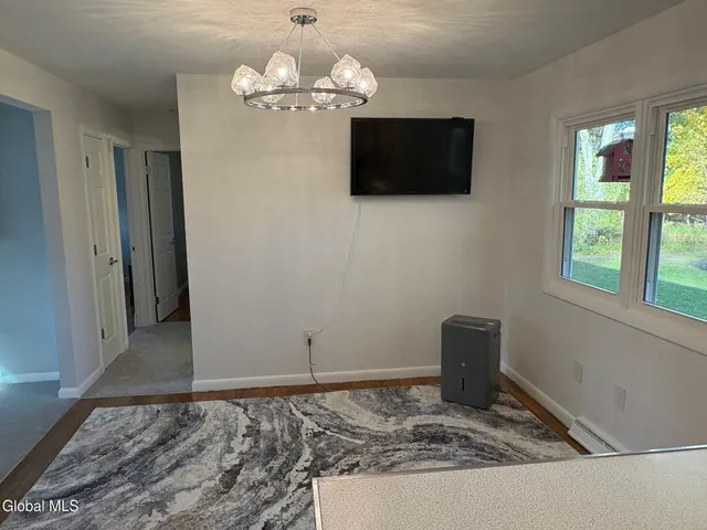 $409,900 | 15 Maywood Drive, Glenville, NY 12302